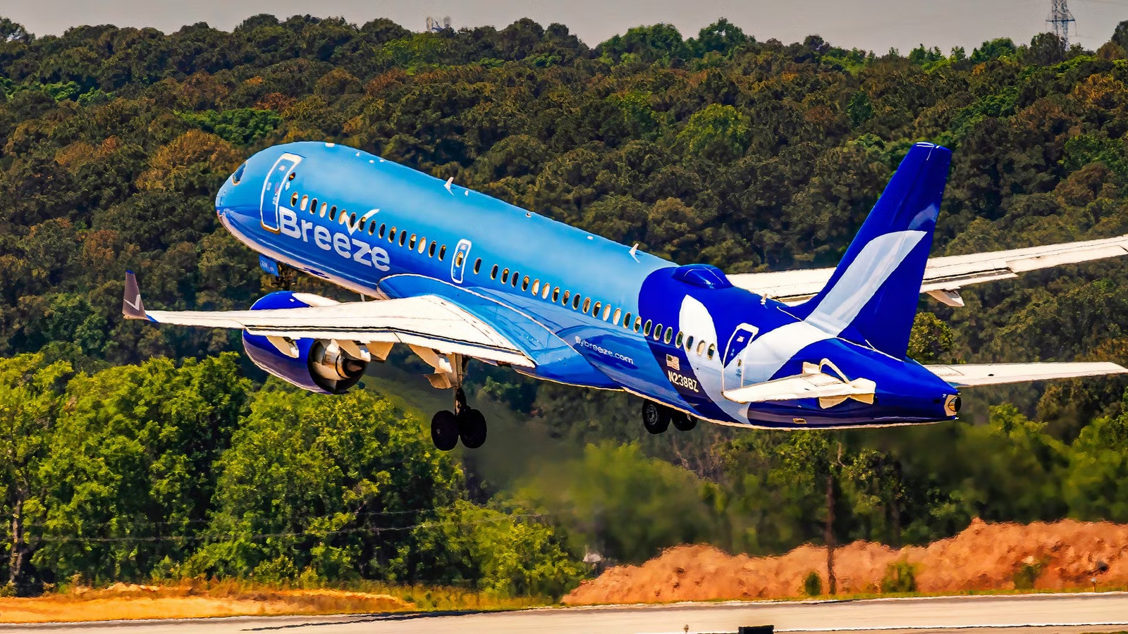 Breeze Airways Launches 12 New Routes To Famous Destination: See Full List Now