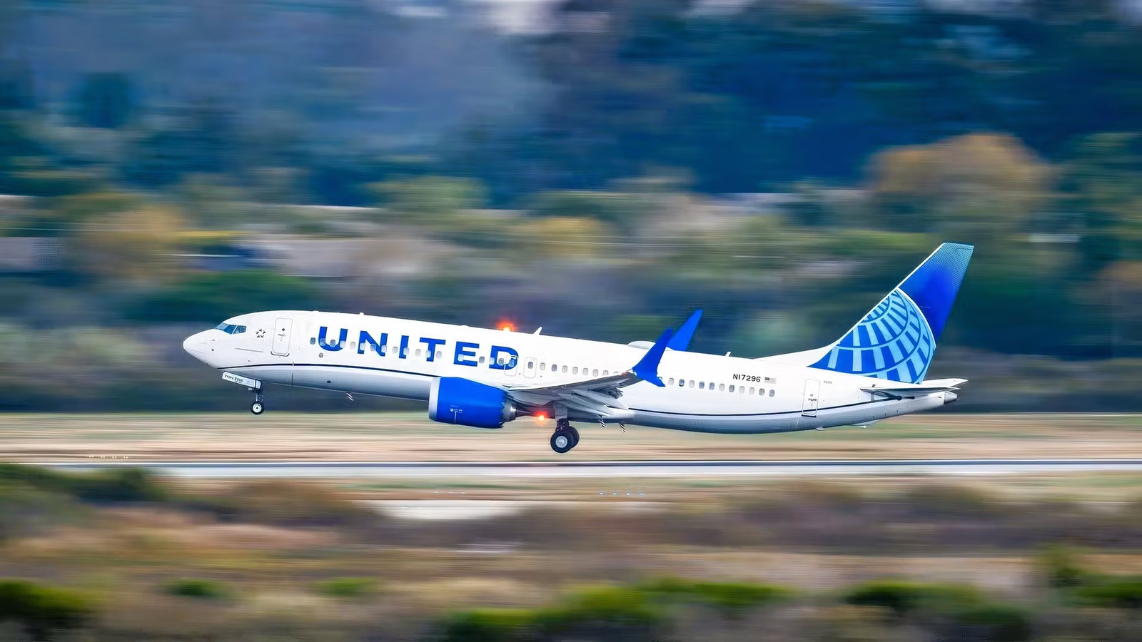 United Airlines Launches New 6-Hour Nonstop Boeing 737 MAX Routes: See Map Now