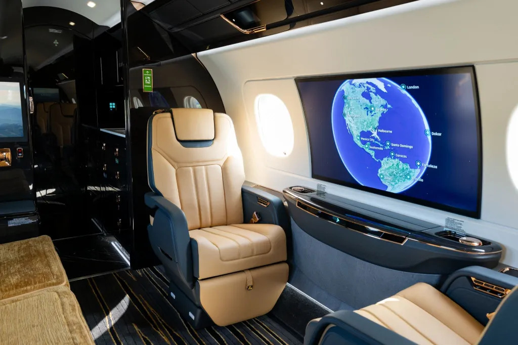Embraer Delivers First Praetor 600E
