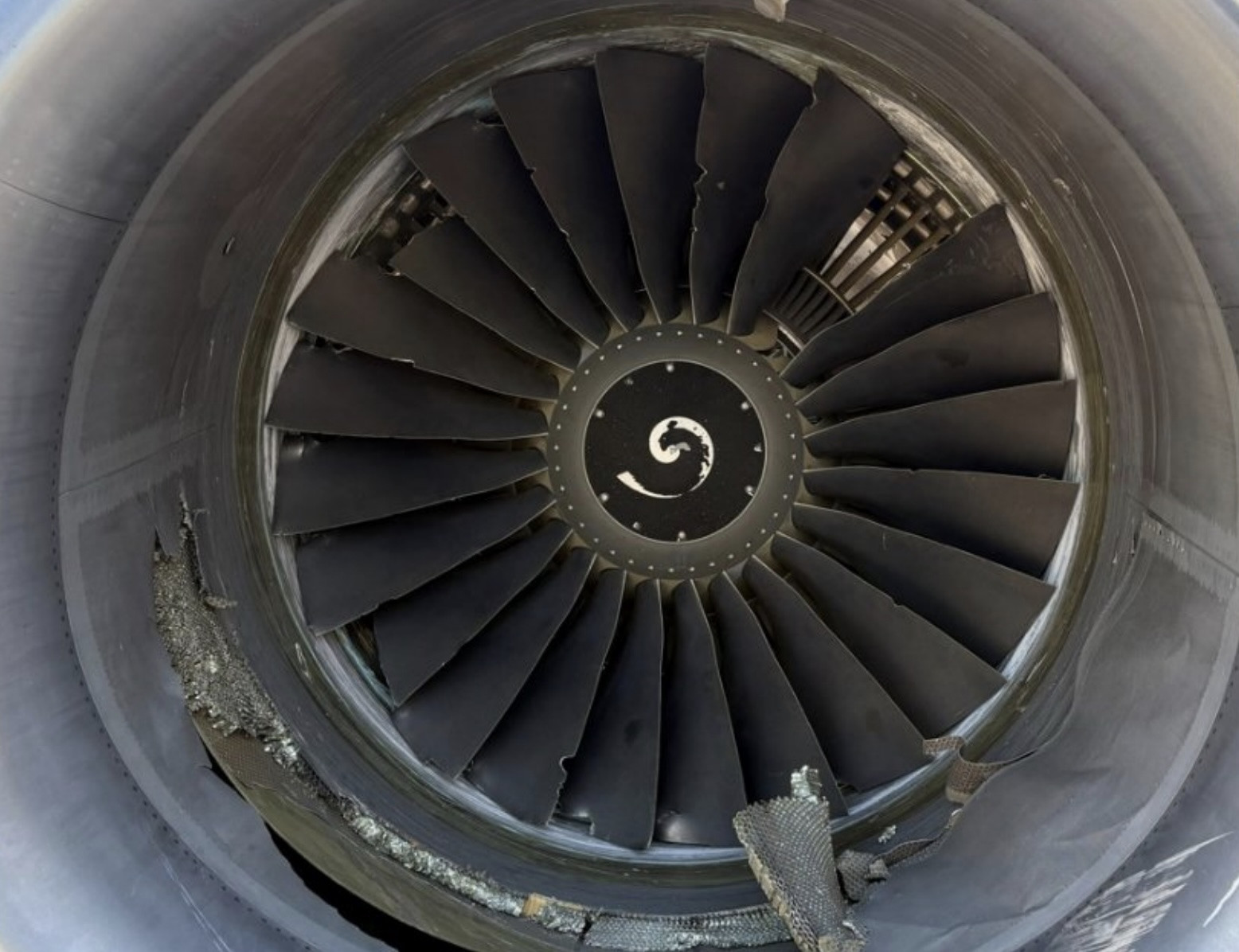 Forward debris release after 737 engine blade fracture spurs CFM56 inspection directive