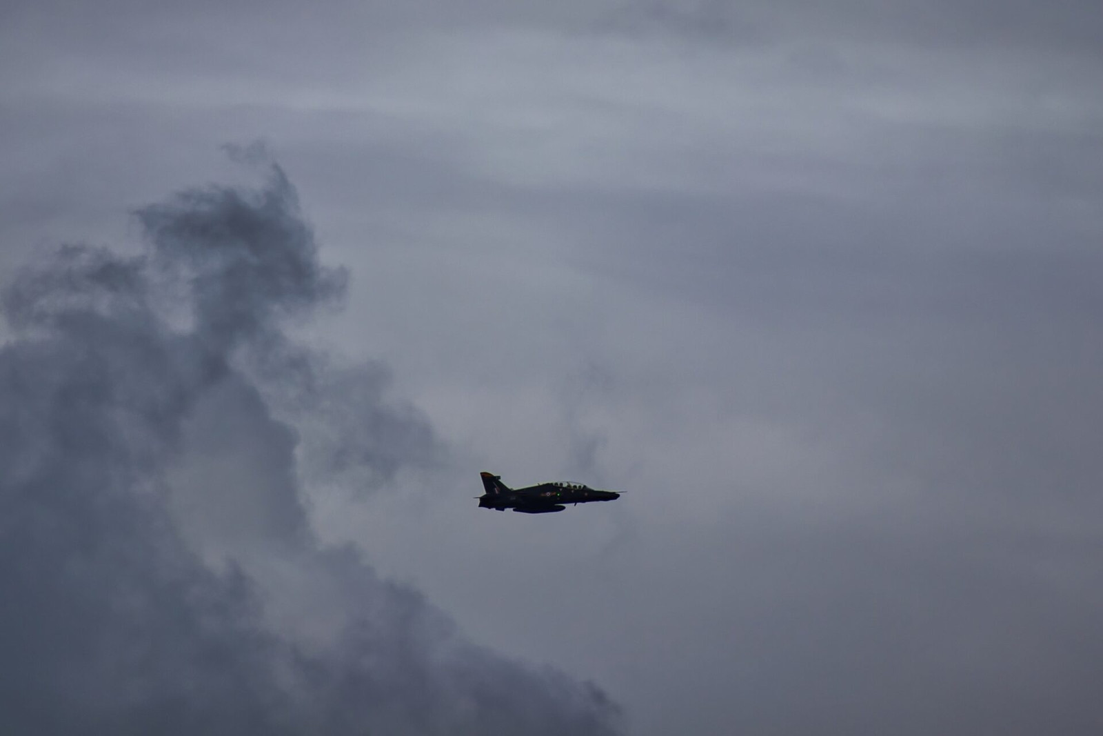 RAF Hawk T2 crashes near RAF Valley in Wales, both pilots eject