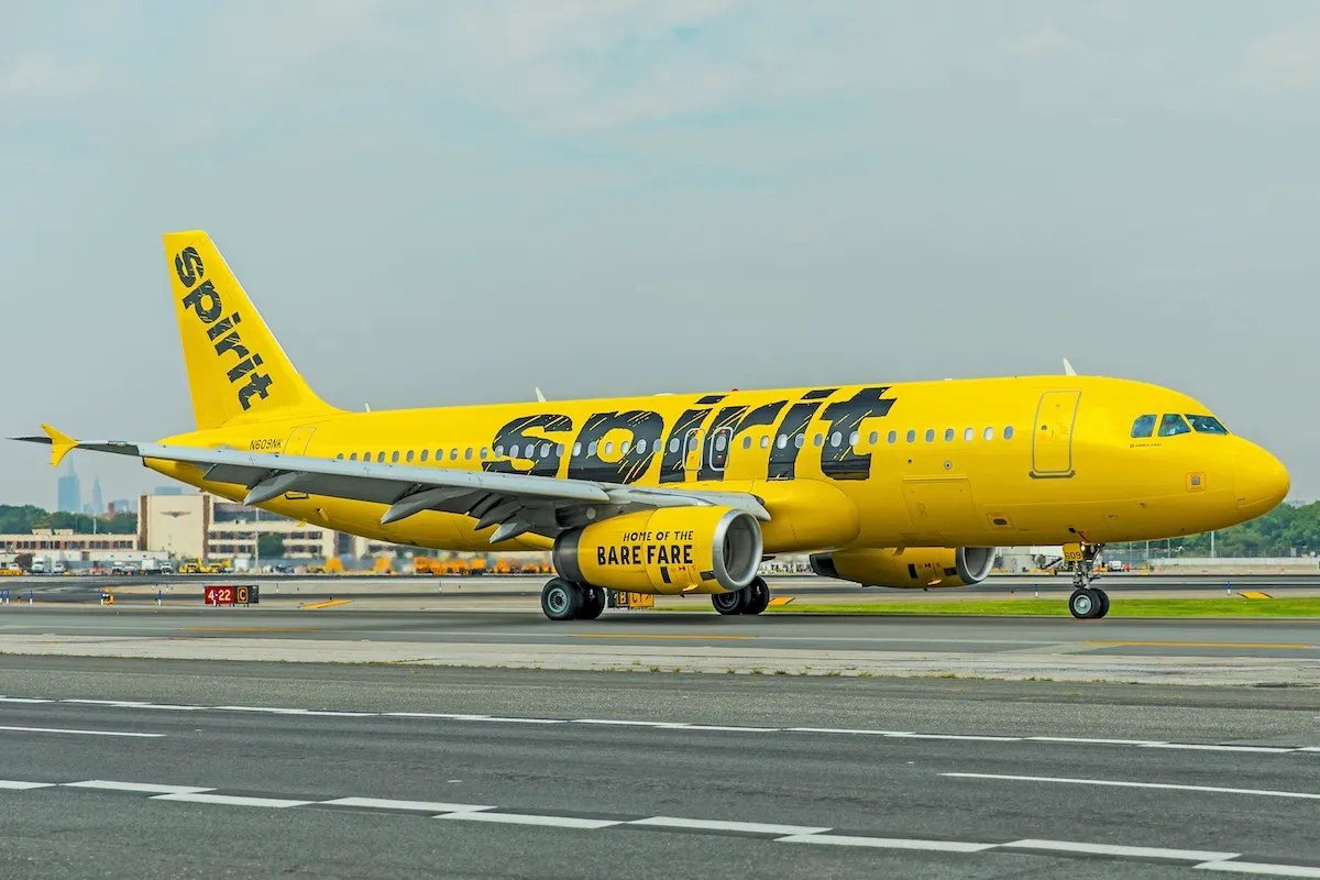 Detroit Metro Airport to Acquire Spirit Hangar