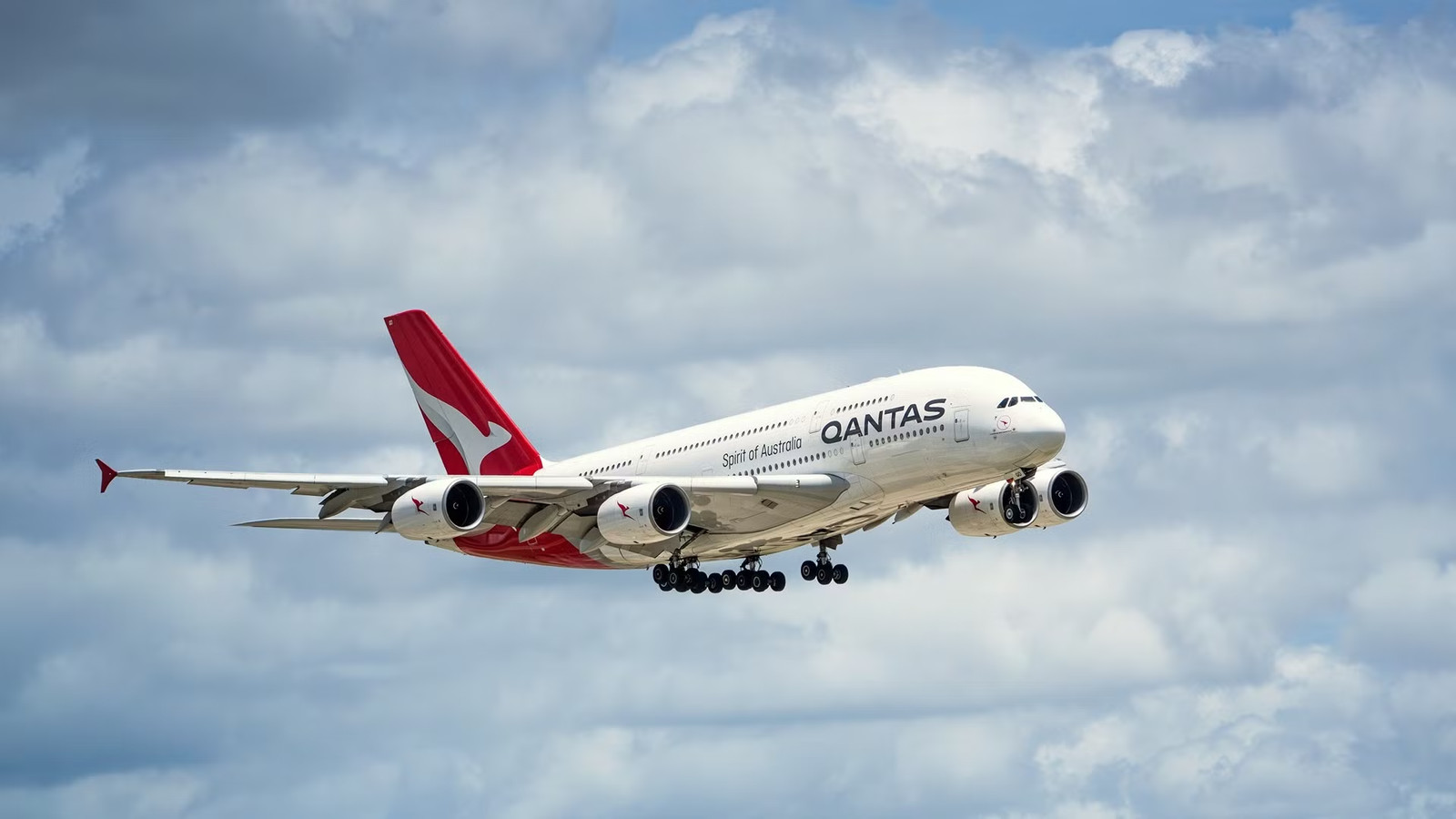 The World's Most Remote Flight Paths: How Far From Mainland Can You Really Fly?