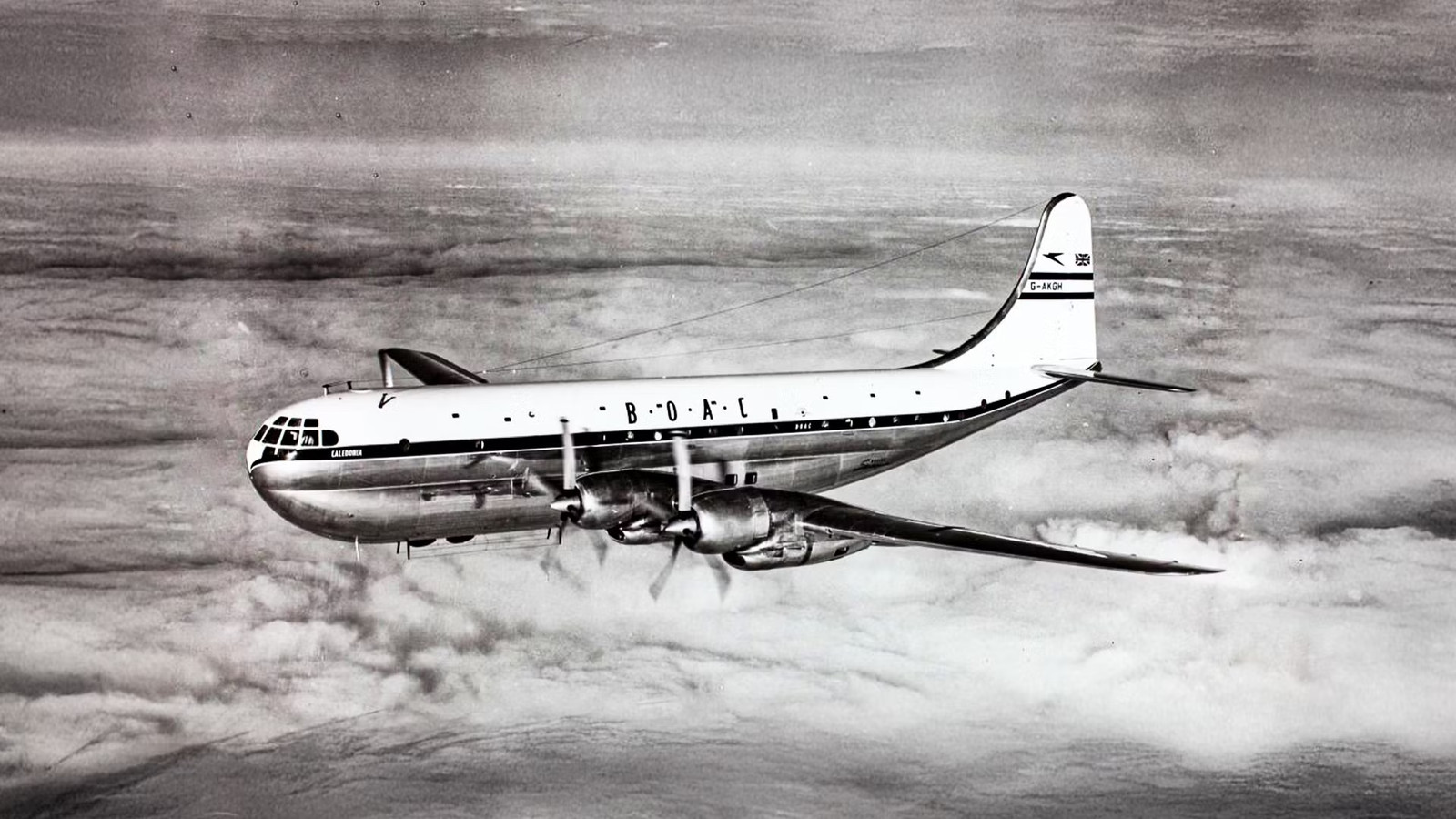 A B-29 Bomber Quirk Gave Boeing's 377 Stratocruiser Its Famous Cocktail Lounge