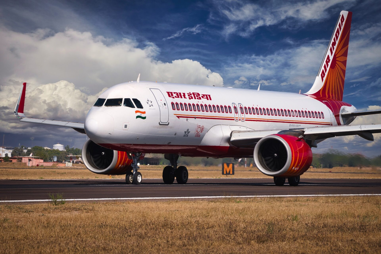 Air India A320neo lost all three hydraulic systems at 36,000 feet