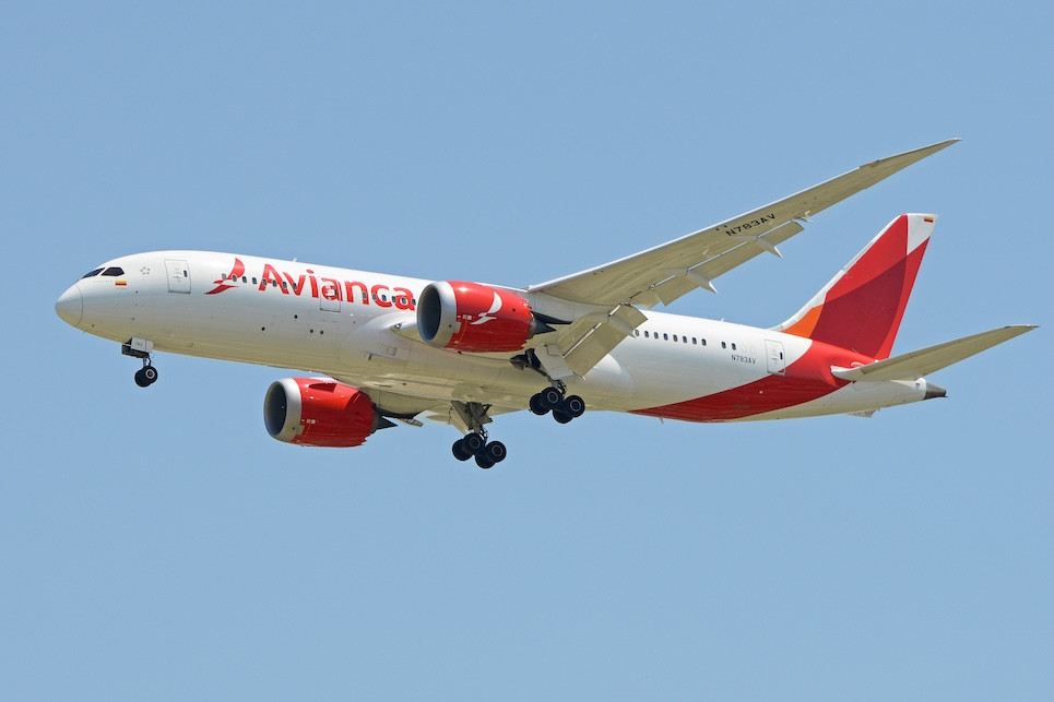Earthquake in Colombia disrupts air traffic at major airports.