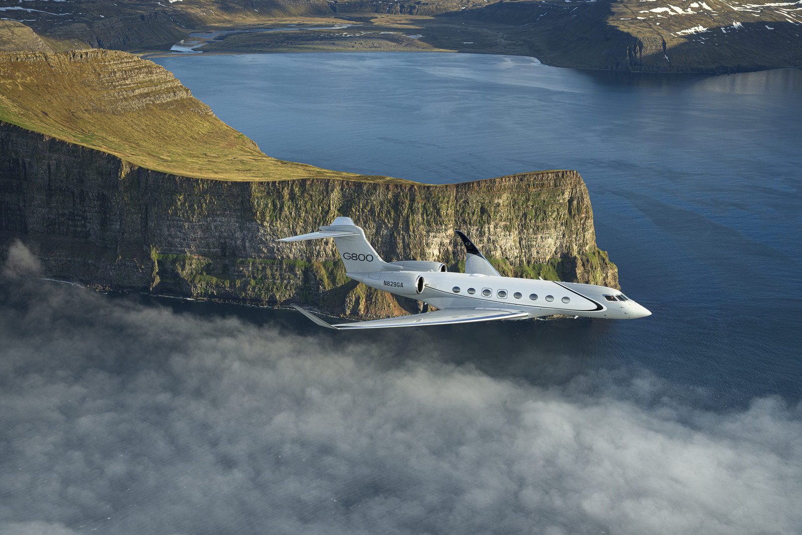 Gulfstream showcases stunning images from Iceland flight campaign