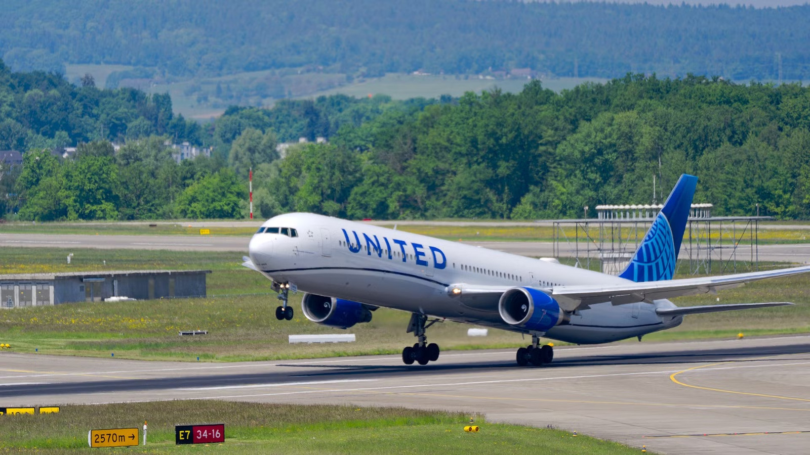 5,100 Miles: Inside The USA's 11 New Longest Nonstop Domestic Flights [List & Map]
