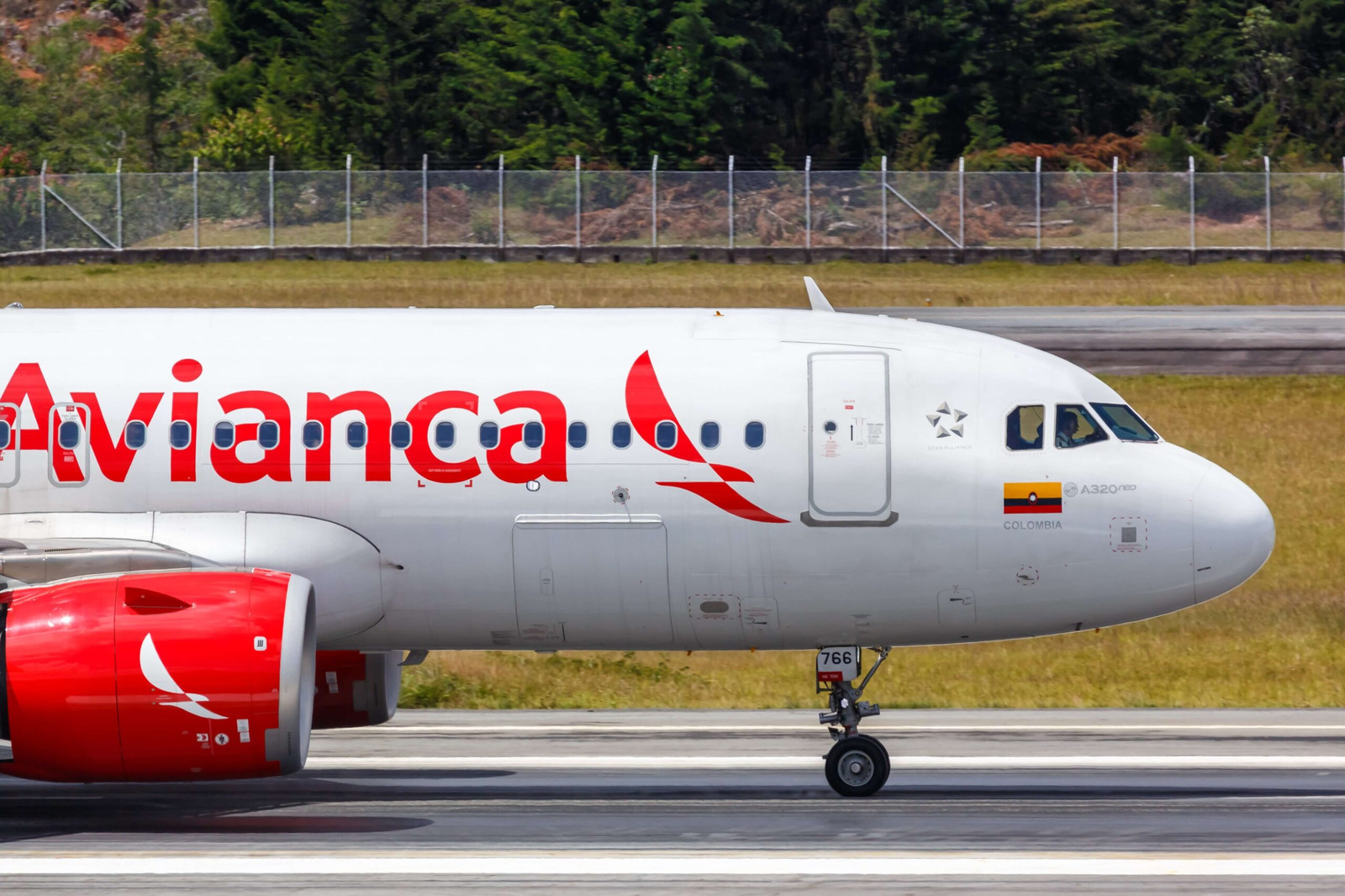 Avianca signs sale and leaseback deal for 12 Airbus A320neos with BOC Aviation