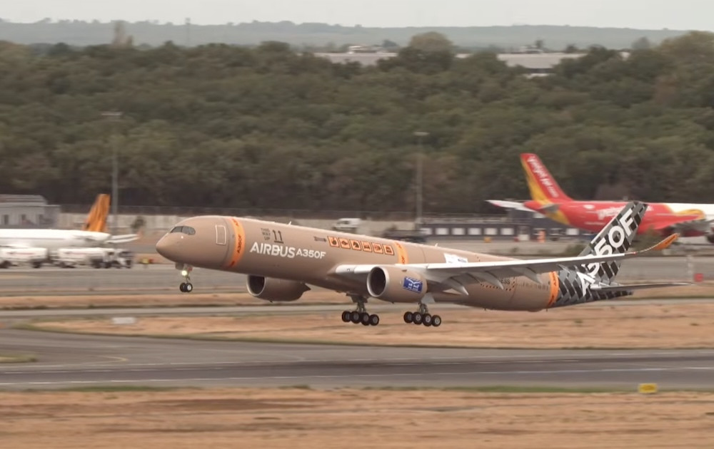 Airbus A350F takes off on maiden flight