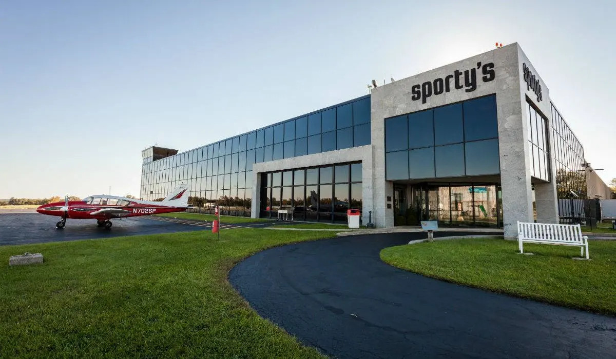 Sporty’s Launches Free Avionics and Flight Training Webinar Series