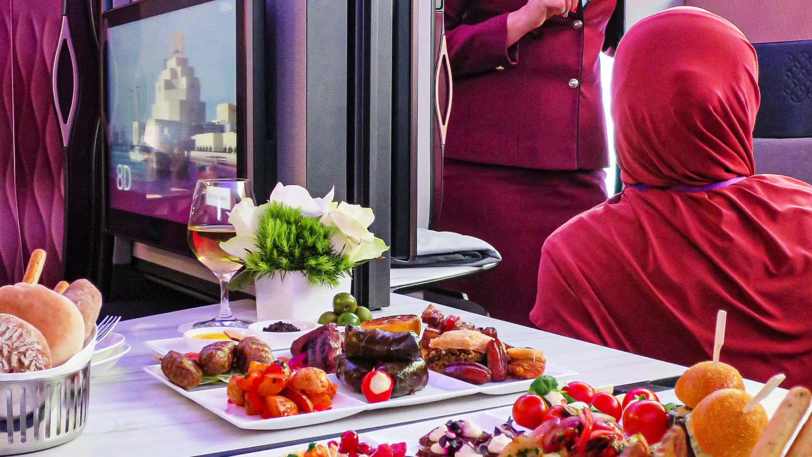 Why No US Airline Has Been Able To Copy Qatar Airways' 9-Year-Old Qsuite Quad Cabin Design
