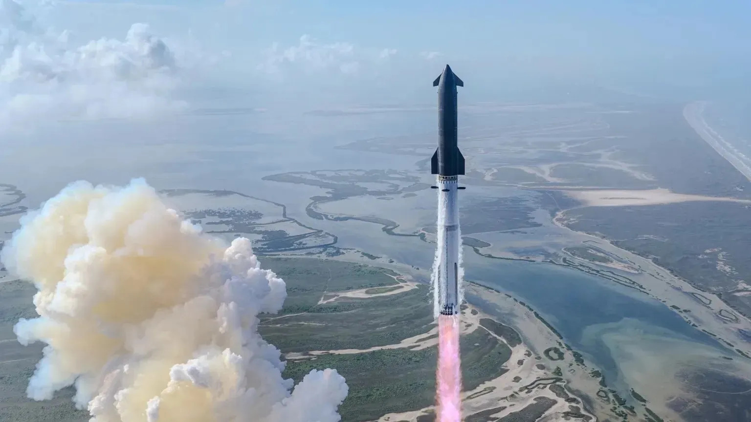 SpaceX’s Falcon 9 Phaseout Could Have Ripple Effect for Pilots