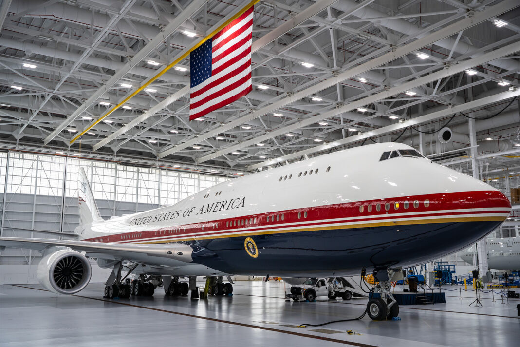 Boeing returns to positive cash flow as Q2 revenue rises to $24.6B