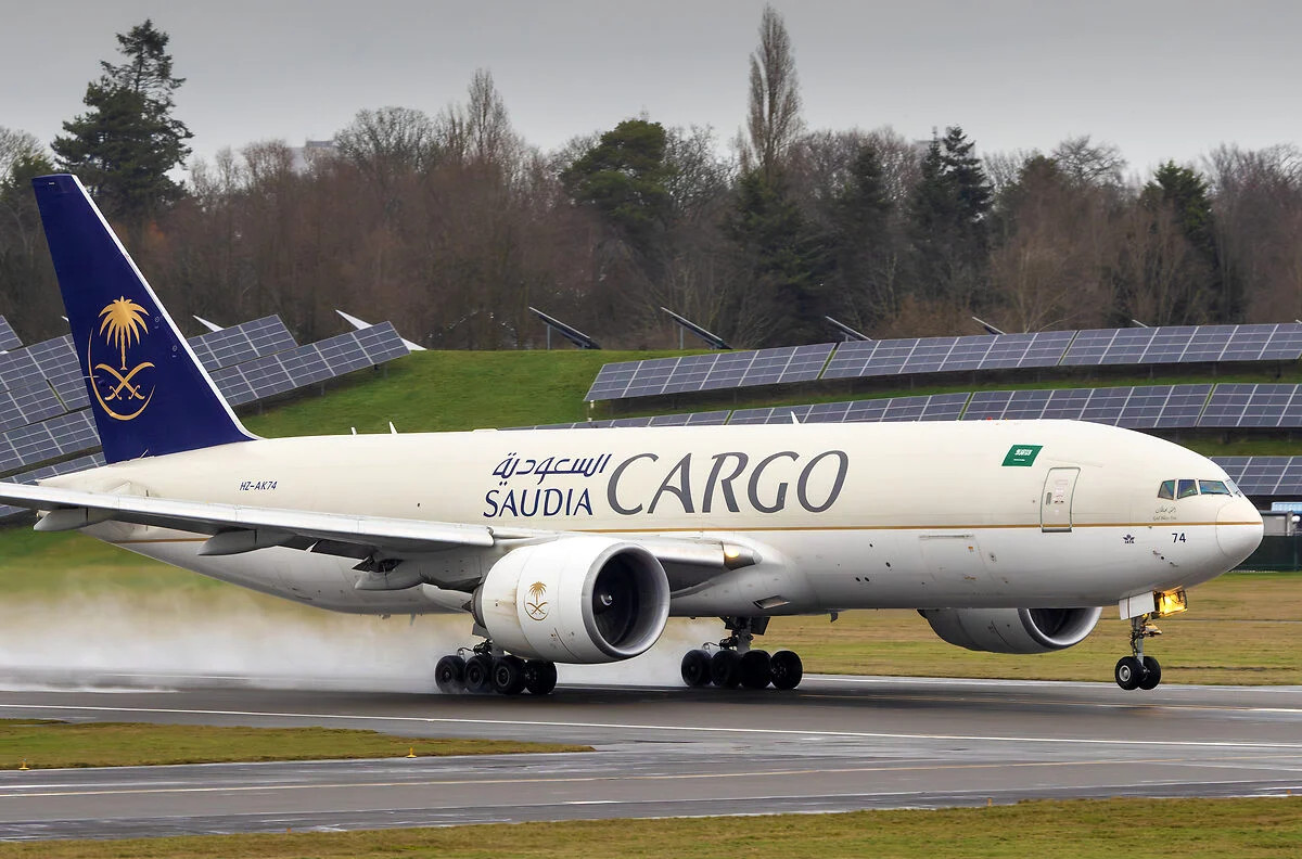 DAE agrees four-aircraft 777F deal with Saudia
