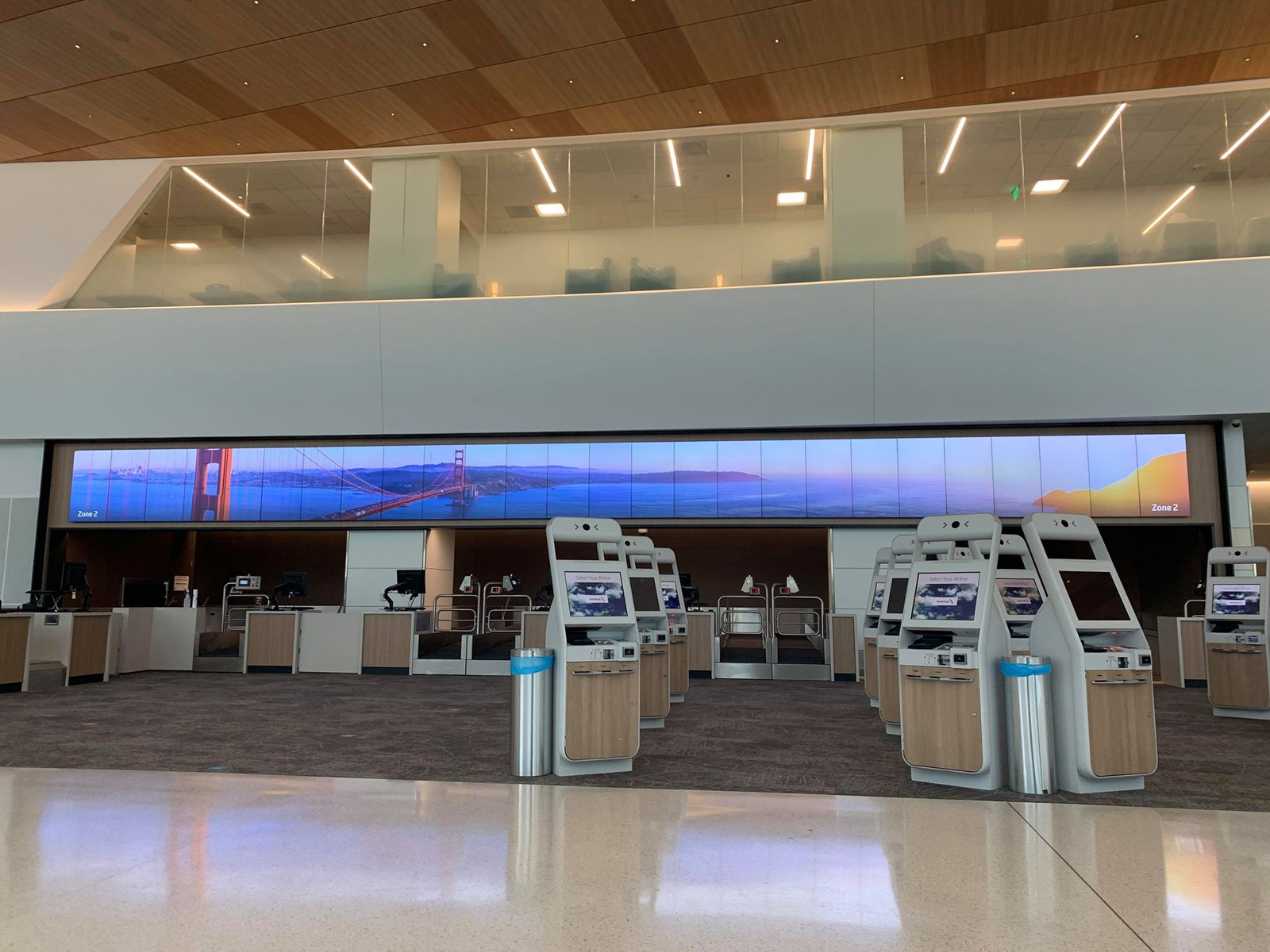 Airport Makes Passengers Check Their Own Bags — American, United And Frontier Go Fully Self-Service [Roundup]