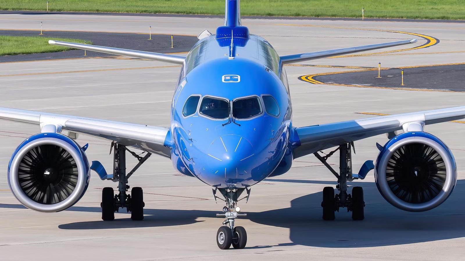Breeze Airways Has Dropped Flights To These 6 Airports [Full List]