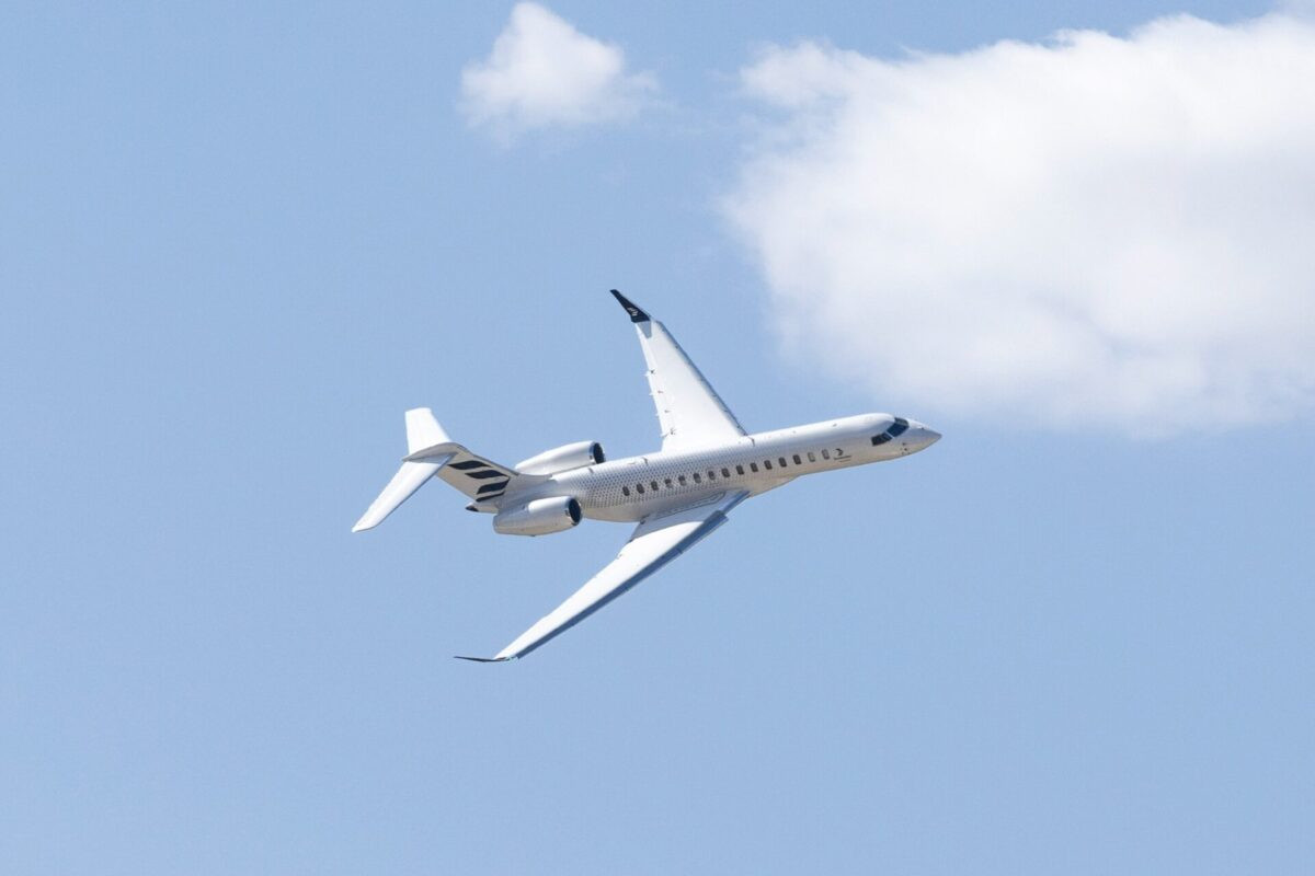 Gulfstream smashes Bombardier’s LAX to Farnborough speed record by 19 minutes