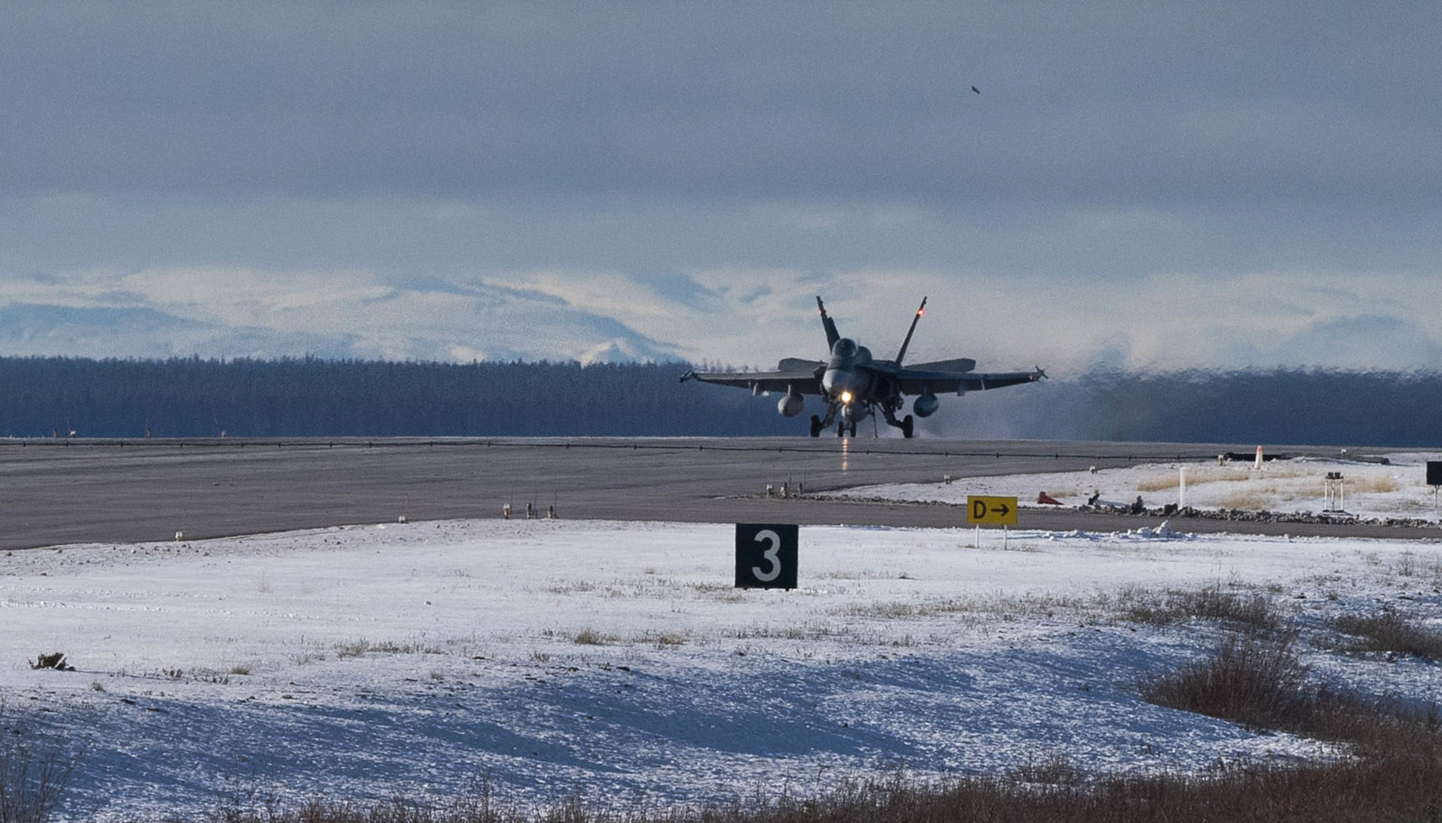 Progress continues on Inuvik airport runway extension under Canada’s Arctic defence push