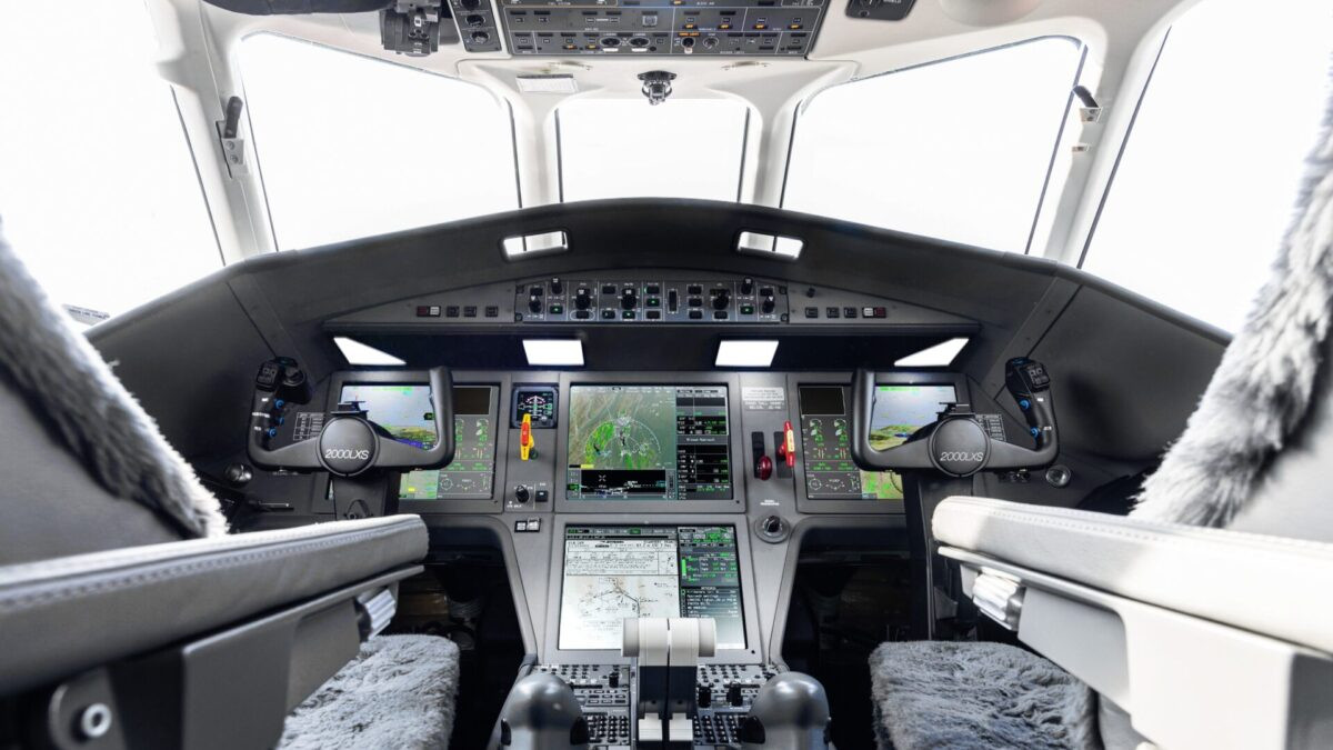 Dassault gives its best-selling Falcon 2000 a major cockpit upgrade