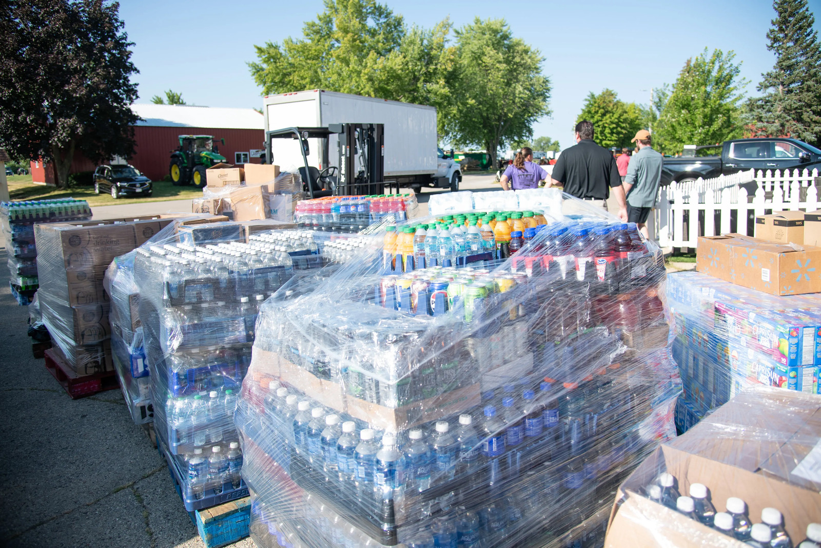 Wisconsin Aviation Community Mobilizes for Tornado Relief Efforts
