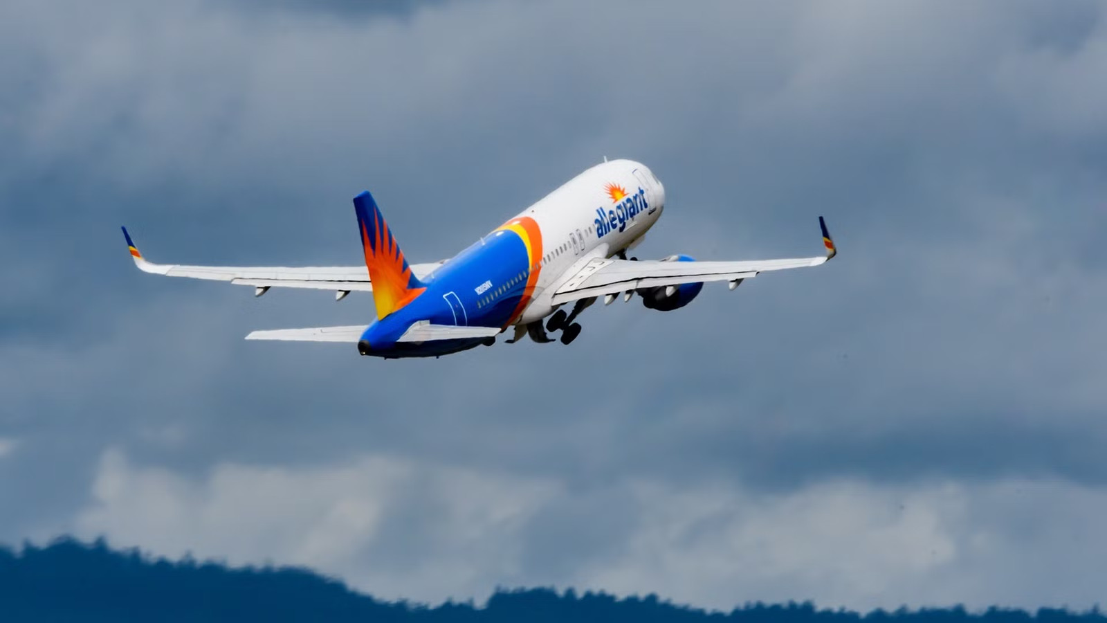 Allegiant Air's Massive Expansion: 7 New Routes Announced [Map]