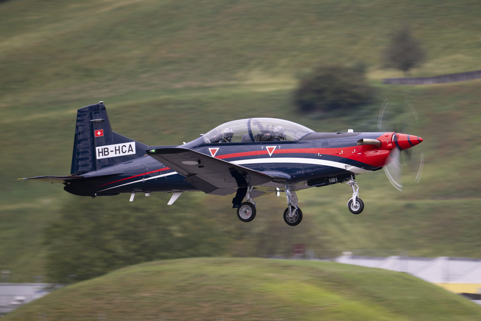 Pilatus flies first PC-7 MKX military trainer for the Netherlands