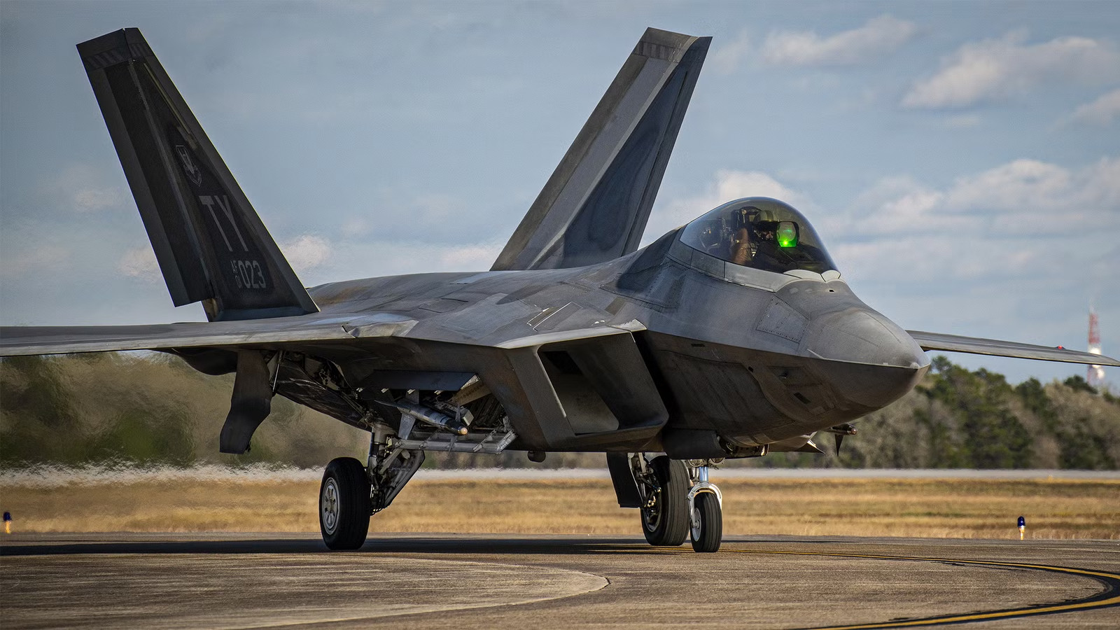 From 76 F-22 Raptors To 200 Next-Gen Fighters: How Much Larger America's Air Superiority Fleet Could Get