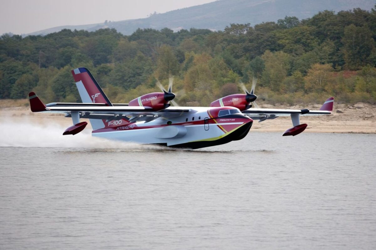 Hynaero and Leonardo explore collaboration on amphibious firefighting aircraft