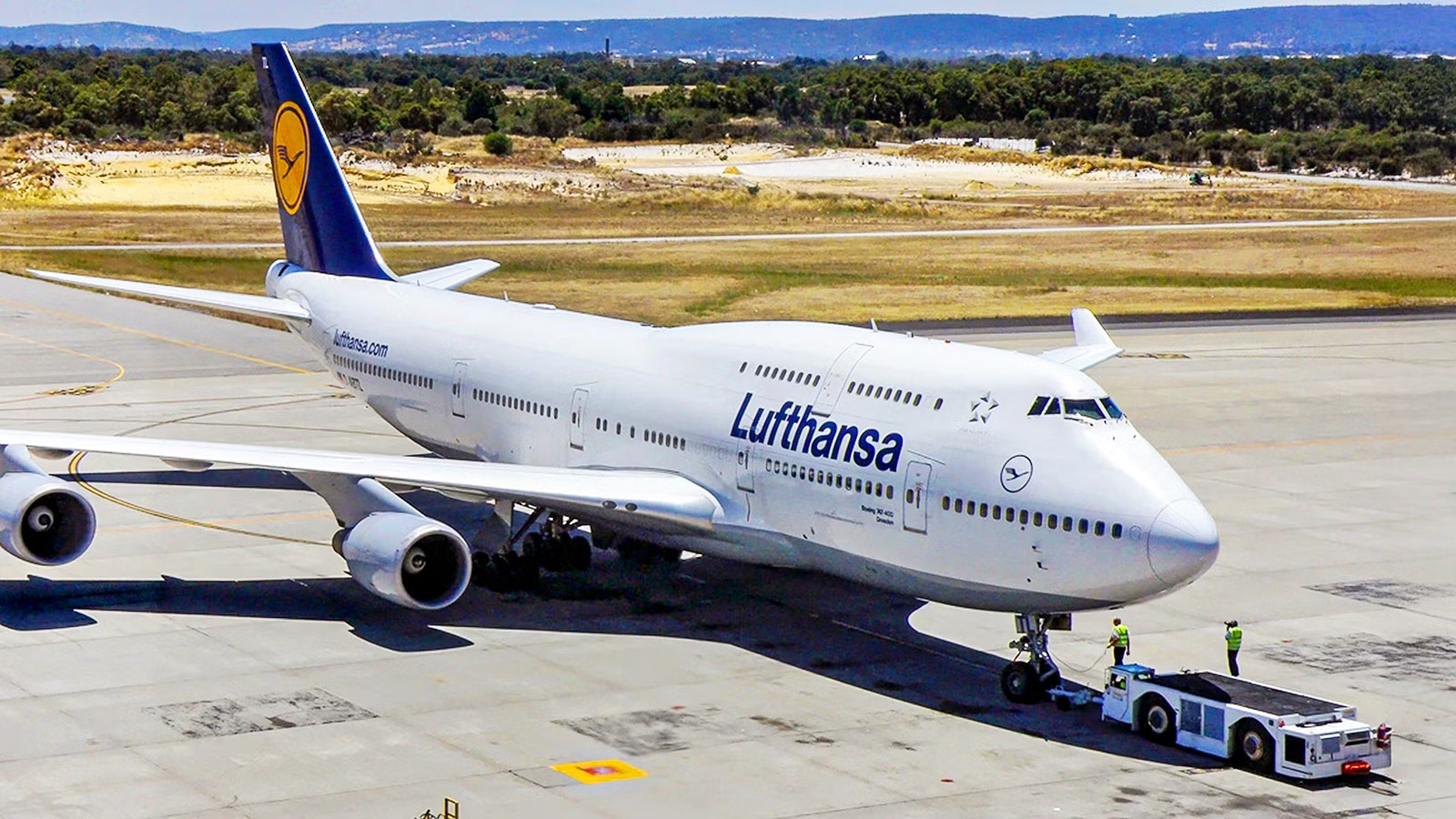 Why Lufthansa's Retired Boeing 747-400s Could Land At This Dutch Airport But Not Take Off