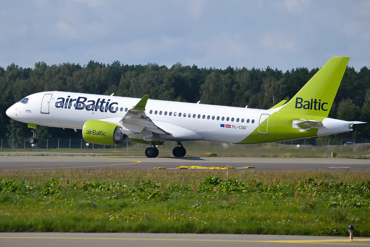 AirBaltic Moves to Cut Around 300 Employees
