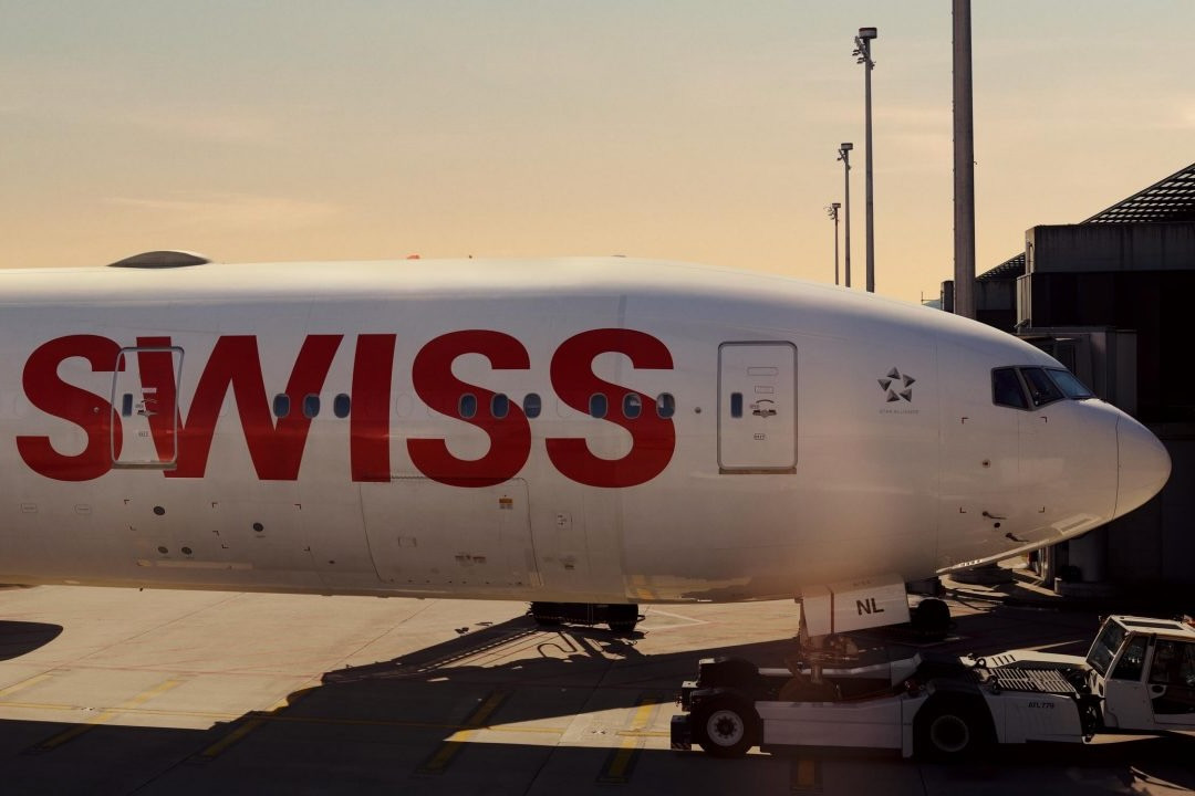 ‘Pungent odor’ forces SWISS Boeing 777 to divert to Azores