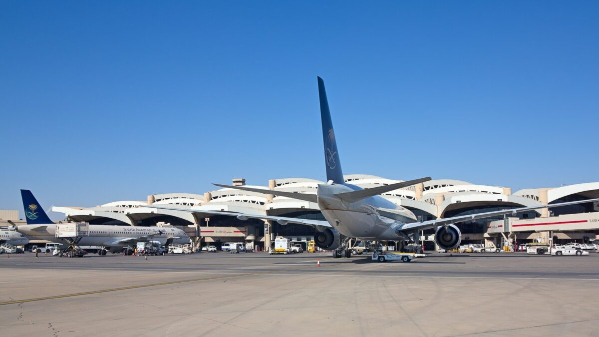 Saudia pilot killed, aircraft damaged in Riyadh airport attack