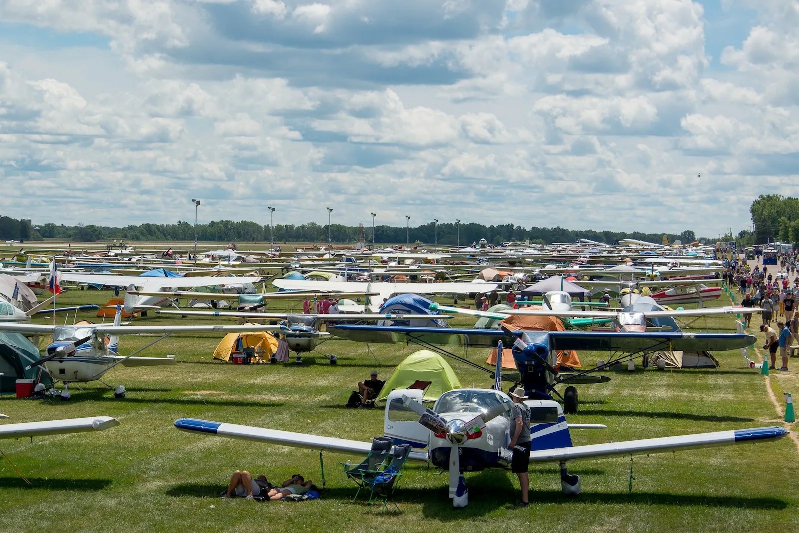 Overwhelmed at AirVenture? ‘Ask KOSH’ Helps Visitors Plan Their Time