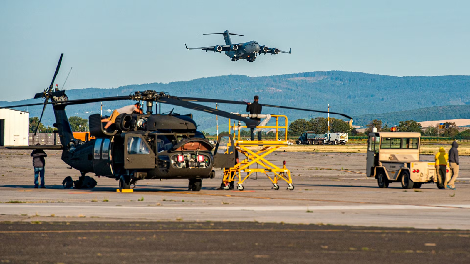 Why The US Air Force Runs A Cold War-Scale C-17 Air Bridge From 1 Base In Germany