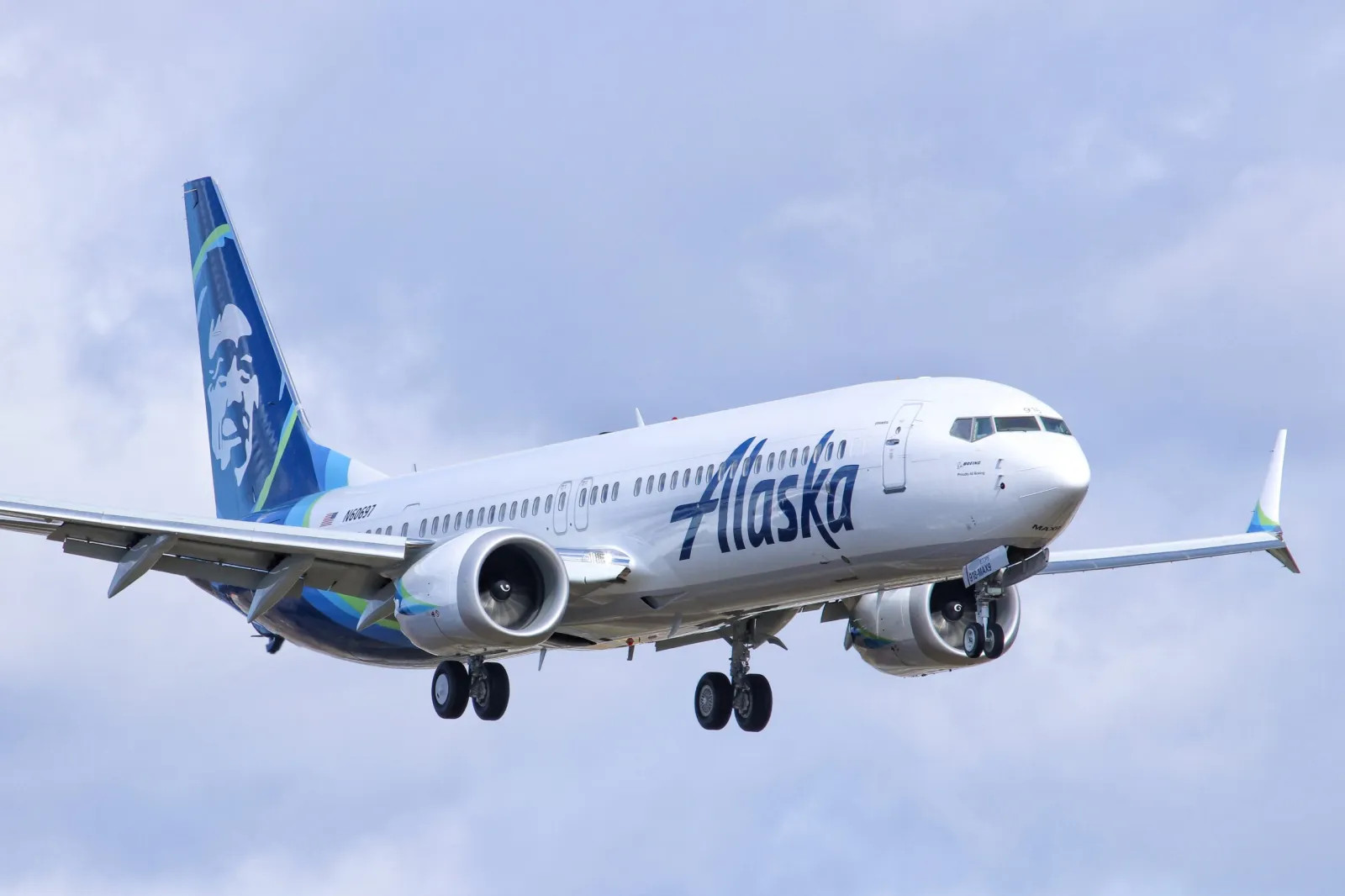 Alaska to Expand West Coast Network in 2027