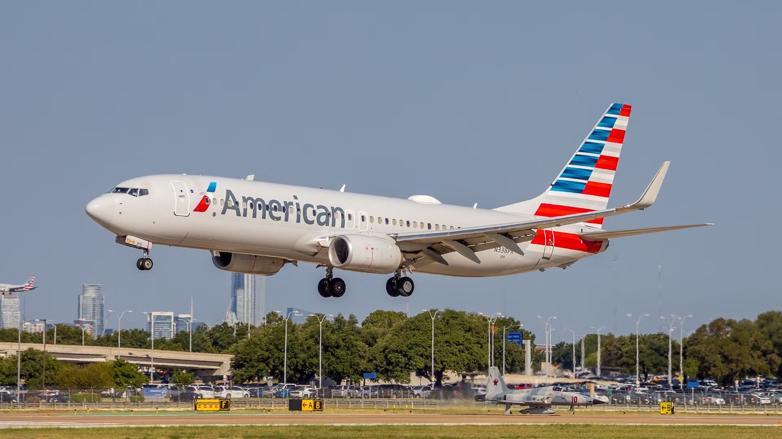 American Airlines Schedules Caracas Return 10 Weeks After Deadly Earthquakes