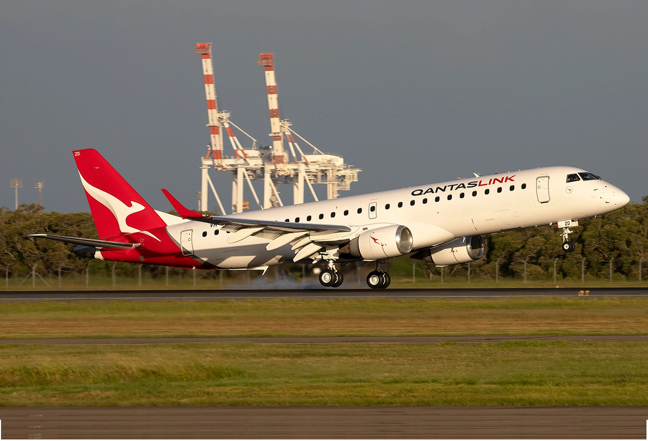 Qantas revises E-Jet wet-lease deal with Alliance Aviation