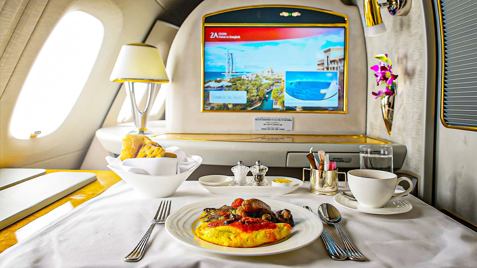 Only 9 Airlines Operate The Airbus A380 With A First Class Cabin: Here Is How Much A Ticket Costs