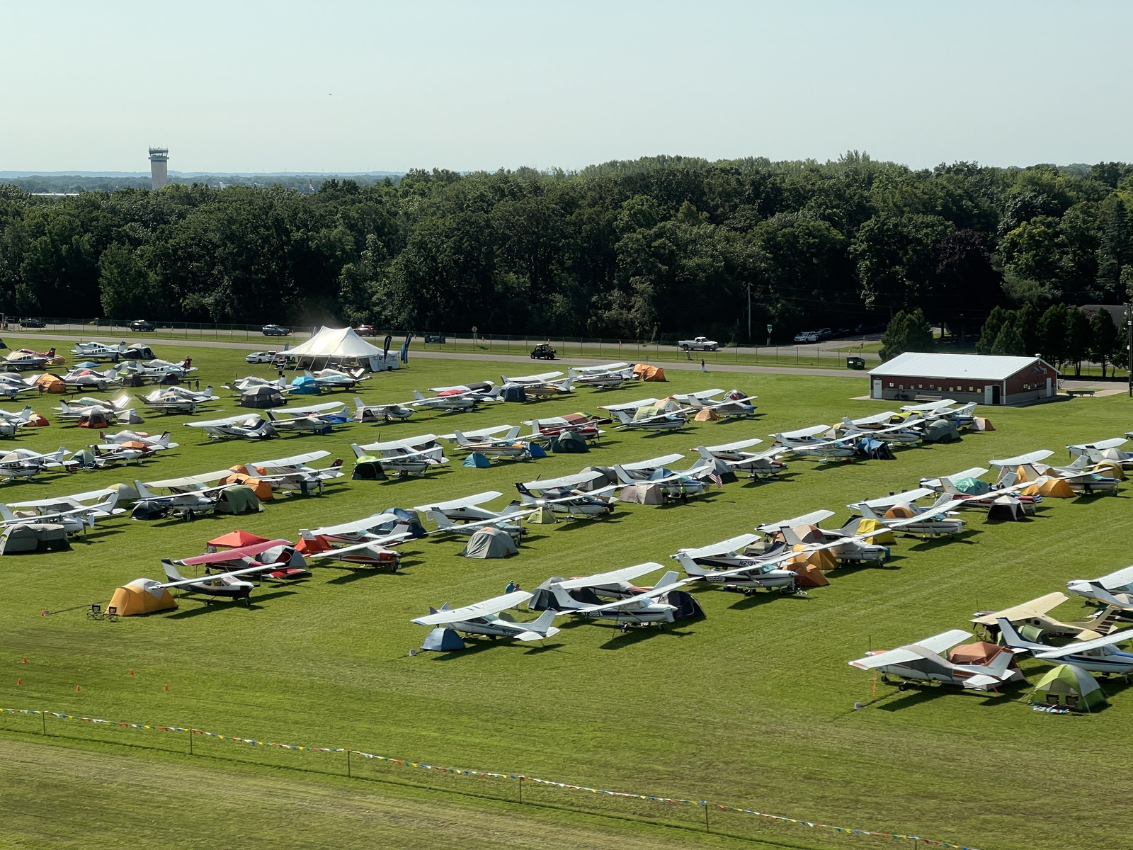 EAA AirVenture Sets Yet Another Attendance Record