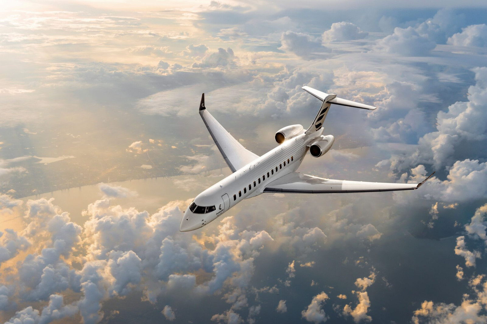 Bombardier Global 8000 cleared to land at London City