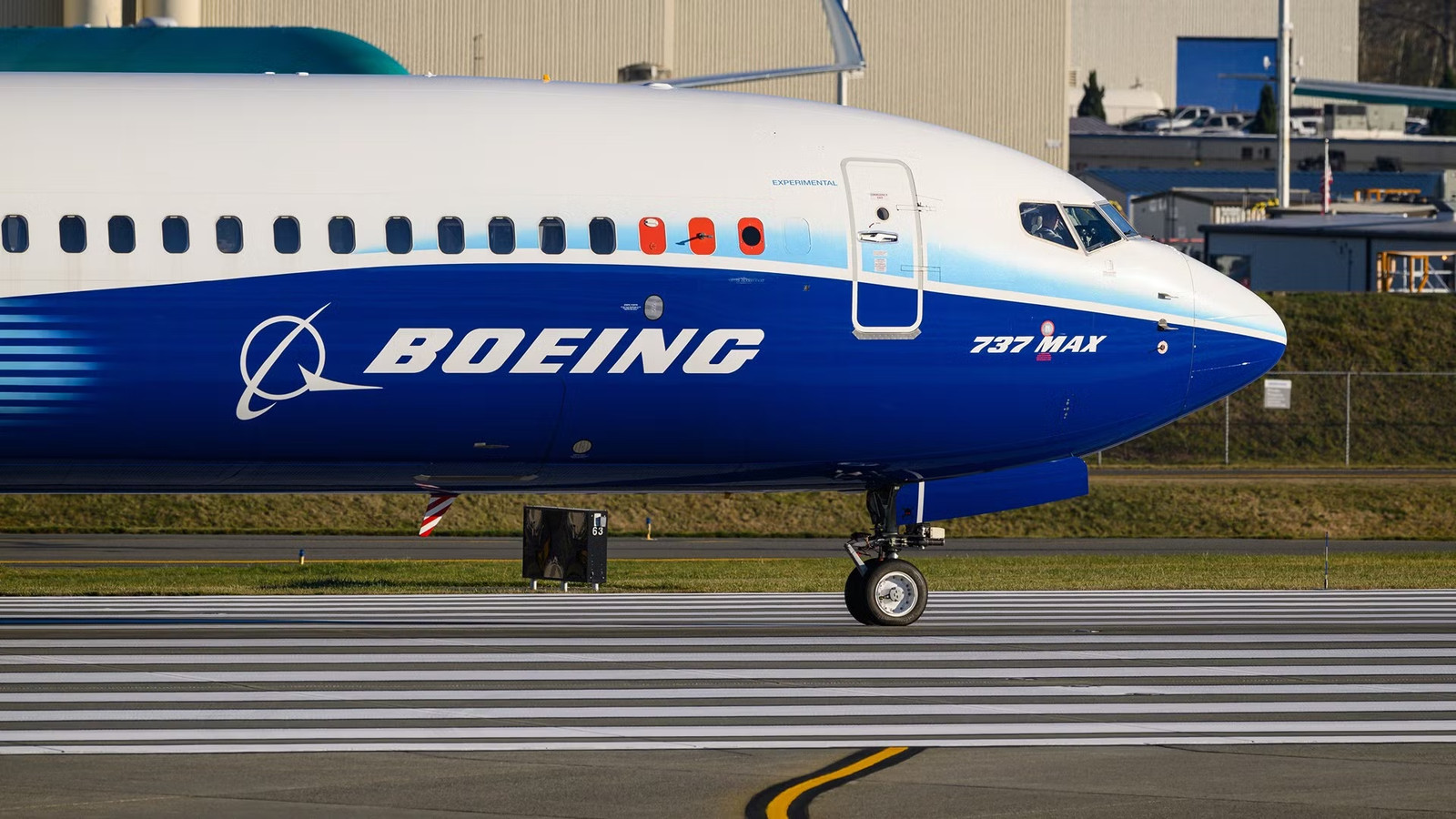 FAA Rules Boeing 737 MAX Landing Glitch Isn't A Safety Risk, Paving Way For MAX 10 Certification