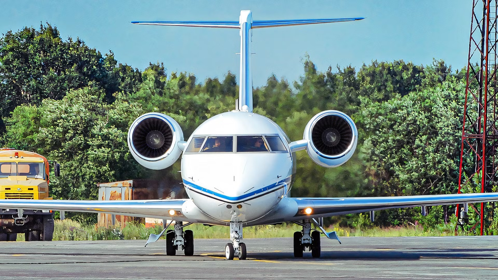 Want To Fly Private? Here's Just How Much A Flight Costs In 2026
