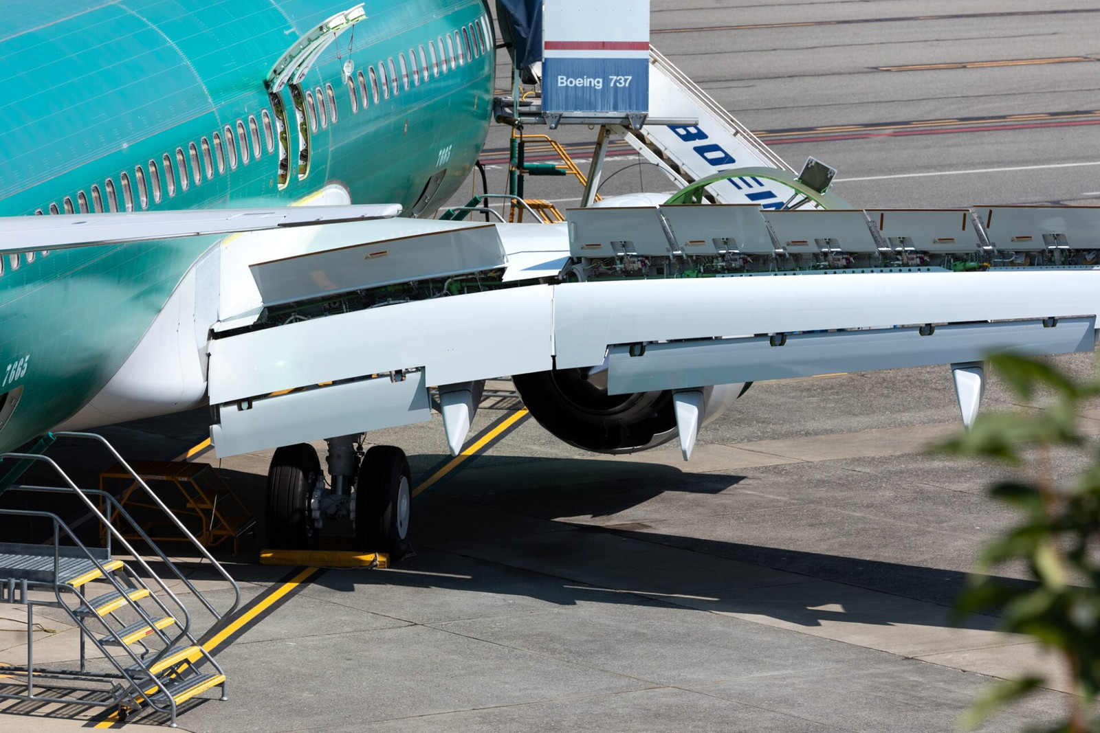Boeing submits new four-year contract offer to union representing 17,000 staff
