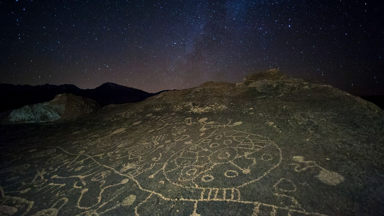 Are we overlooking signs of alien life that aren't technological or biological? 'Bread would be a signature of intelligence'