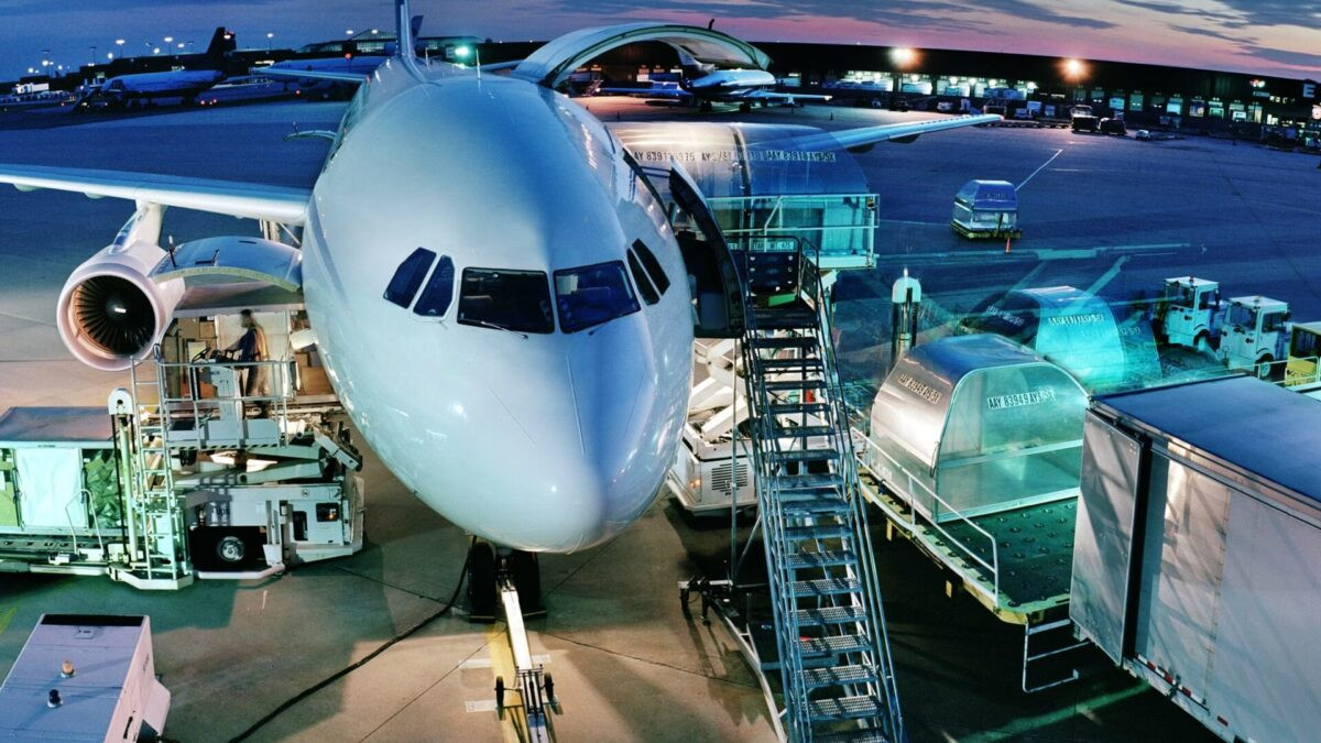 Parts shortages limit Honeywell Aerospace growth in first quarter after split