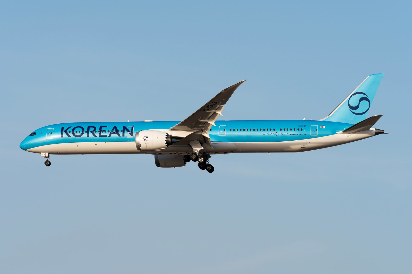 Korean Air finalises order for 103 Boeing jets, engines