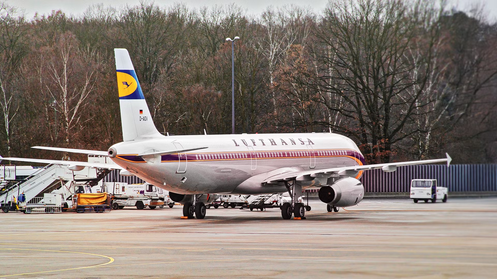 Over 30 Years Old: Lufthansa Is Still Flying Some Of The World's 1st Airbus A321s