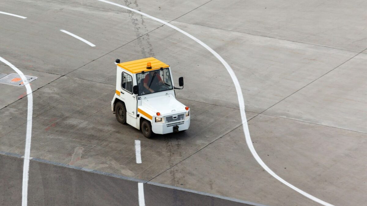 Delta passenger arrested after stealing and crashing a tug at John Wayne Airport