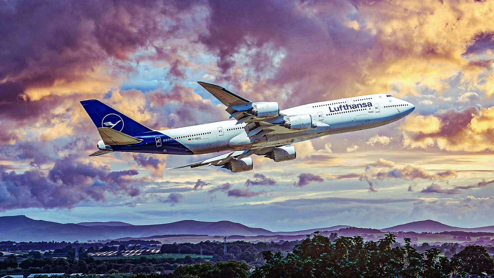 Lufthansa Boeing 747-8 Escapes Tail Strike By Inches At LAX As Pilots Abort Landing